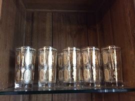Set of 10 glasses with gold and famous women