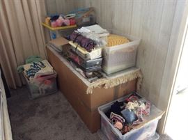 Yarn, knitting accessories 