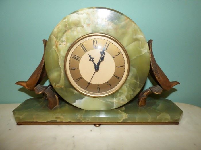 Art Deco Green Onyx Mantle Clock (Runs)
