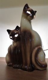 Siamese Cats TV lamp turned on