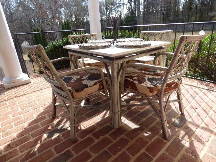 Vintage Rattan Table with 4 chairs