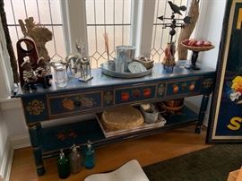 HAND PAINTED CONSOLE TABLE WITH DRAWERS FOR ANY ROOM