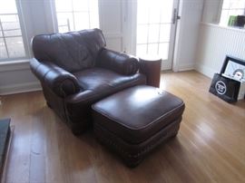 RALPH LAUREN LEATHER CHAIR & OTTOMAN
