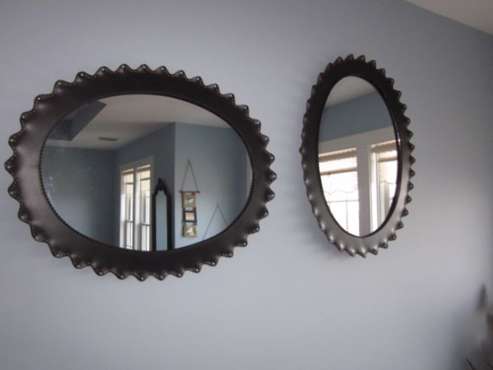 MIRRORS TO CHOOSE FROM