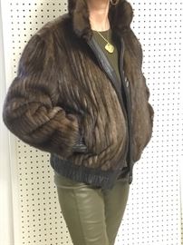 Reversible leather & channeled mink jacket sz 8