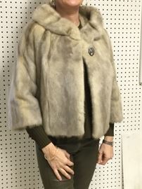1960’s grey mink jacket sz 4-6