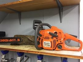 Husqvarna 435 Chainsaw