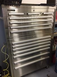 Steel Glide Rolling Tool Box