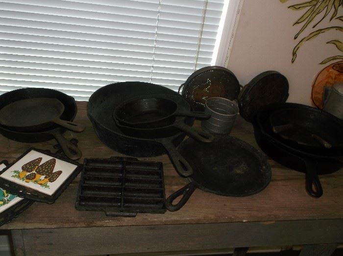 Cast iron skillets and tiny corn stick pan