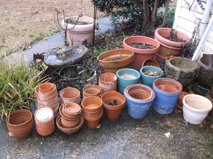 Terracotta flower pots