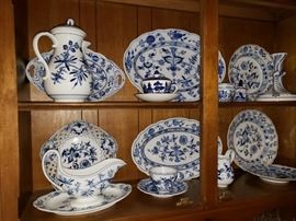 Meissen German China-Blue Onion Pattern  Accessory Pieces 