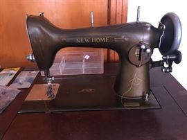 Vintage Sewing Machine in Cabinet 
