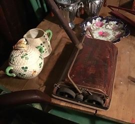 Little Bissel Vacuum Toy Sweeper