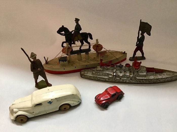 Vintage Toys, Tootsie Toys, boats, Soldiers