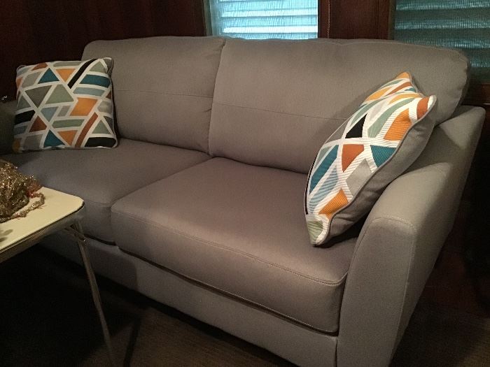 New Sofa by Pelsor, Purchased in July from a Galveston Furniture Store,  Still have the receipt.  Like new. 