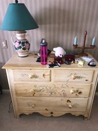 Ethan Allen Chest - great candidate for a re-paint (good bones)