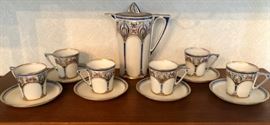 Gorgeous Tea or Chocolate Pot and cups/saucers