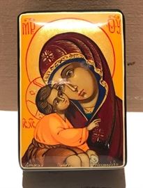 Madonna and Child Signed Russian Hand Painted Lacquered Box