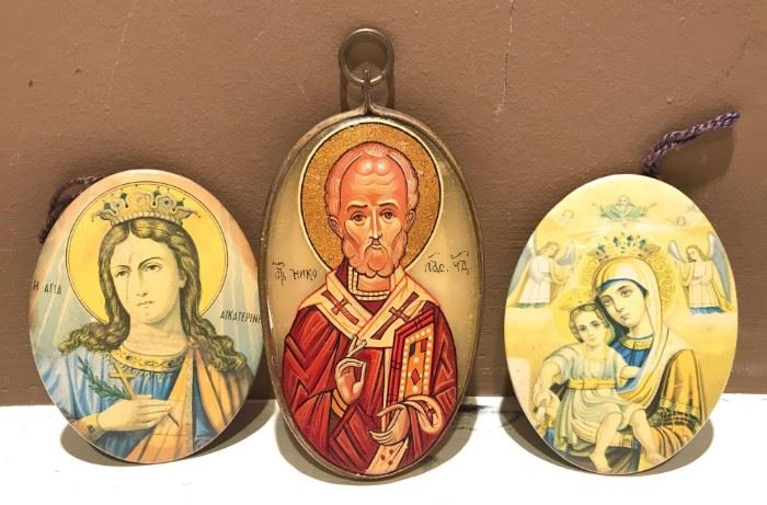 Set of three pendants/plaques