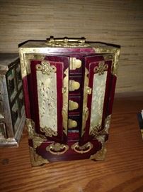 antique Chinese jewelry box