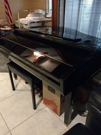 Yamaha digital baby grand owned by professional musicians and in amazing condition.