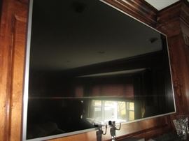 VIZIO SMART FLAT PANEL TV - 2 YRS OLD