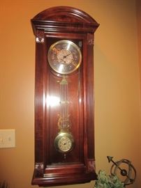 HOWARD MILLER WALL CLOCK
