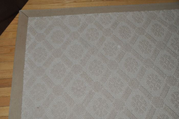 Fantastic 10’ x 9’ oyster color wool bound carpet area rug
