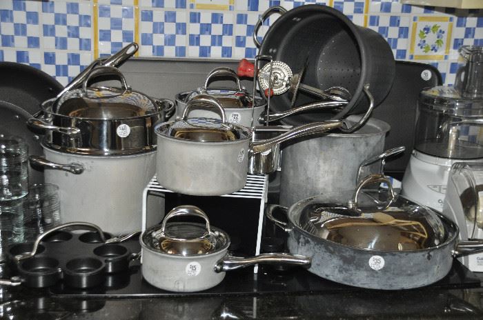  Many great Kirkland pots and pans available!!