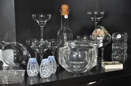 Another vintage heavy, hinged Lucite octagon ice bucket, a Mid Century Dansk decanter with wood stopper, plus more bar ware glasses available