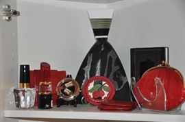 Wonderful small accessories including vintage Kosta Boda lipstick and nailpolish, coin purses and pill boxes