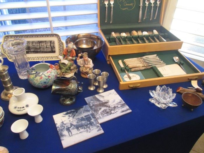 Notice "Lefton" Figurine above 4-Shot Glasses. #3425