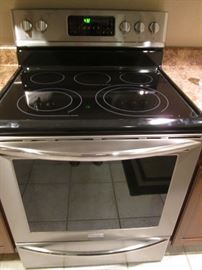Frigidaire Gallery Electric Stove