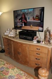 Marble Topped Triple Dresser with Flatscreen TV and Jewelry Boxes