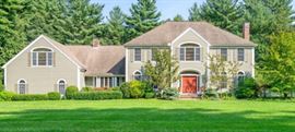 Luxury home in bucolic Carlisle, MA