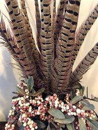 Close up of this neat arrangement -- feathers!