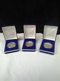 year of the pig, rat, Ox. One Crown coin Isle of Man https://ctbids.com/#!/description/share/110016