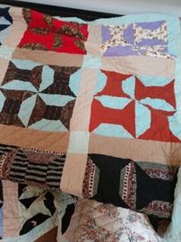 Pretty spools quilt. Hand pieced, hand quilted
