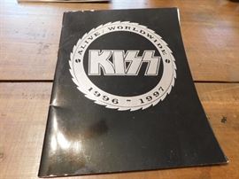 Kiss Concert Program