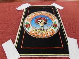 Grateful Dead Blacklight Poster(Skull & Roses)