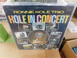 Ronnie Kole Trio(Autographed)