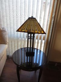 Set of 2 matching lamps