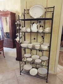 Noritake Ivory China, Dignatio, 96 piece set