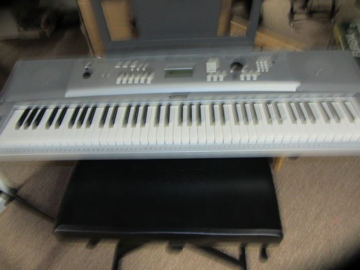 YAMAHA KEYBOARD WITH STAND AND BENCH