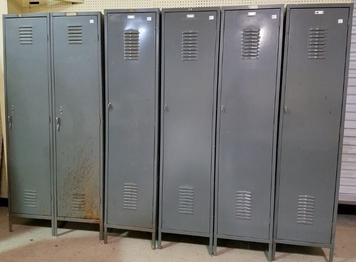 Industrial lockers