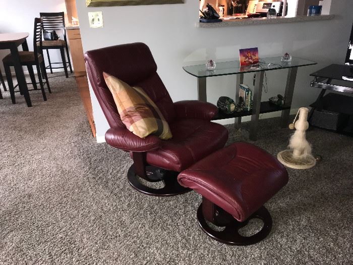 Nice Lazy Boy Red Leather modern recliner and ottoman 