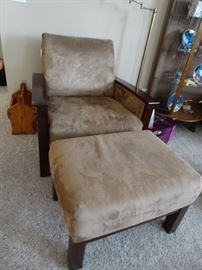 Allison chair and ottoman