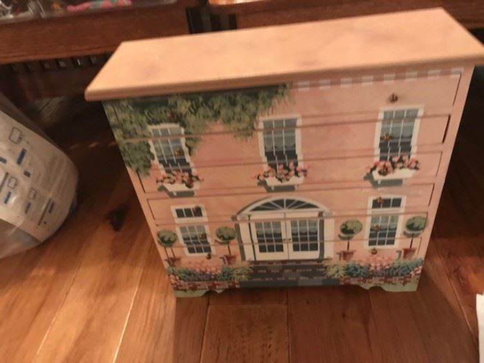 vintage jewelry box