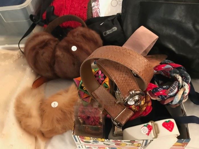 • A FULL BEDROOM with Walk in Closet of vintage clothing and designer clothing, shoes and handbags. Some Designer Brands include: St. John, Escada, Burberry’s, LA Gear (80’s), Ralph Lauren, Bill Blass, Lilly Pulzar, Saks 5th Ave, London Fog, etc…