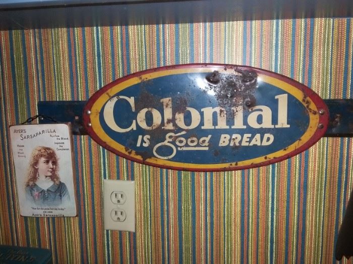 Vintage Colonial Bread Advertising door push